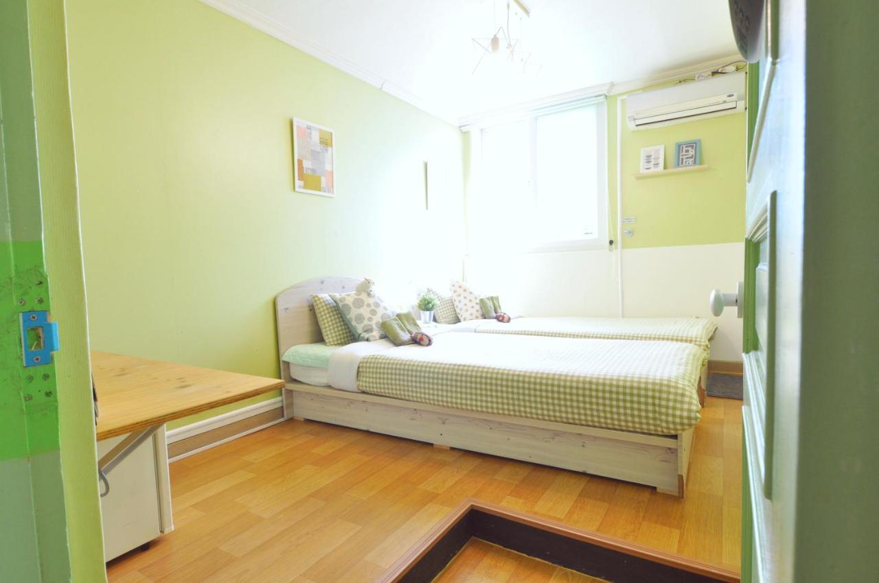 Dalkom Myeongdong Guesthouse Seoul Exterior photo